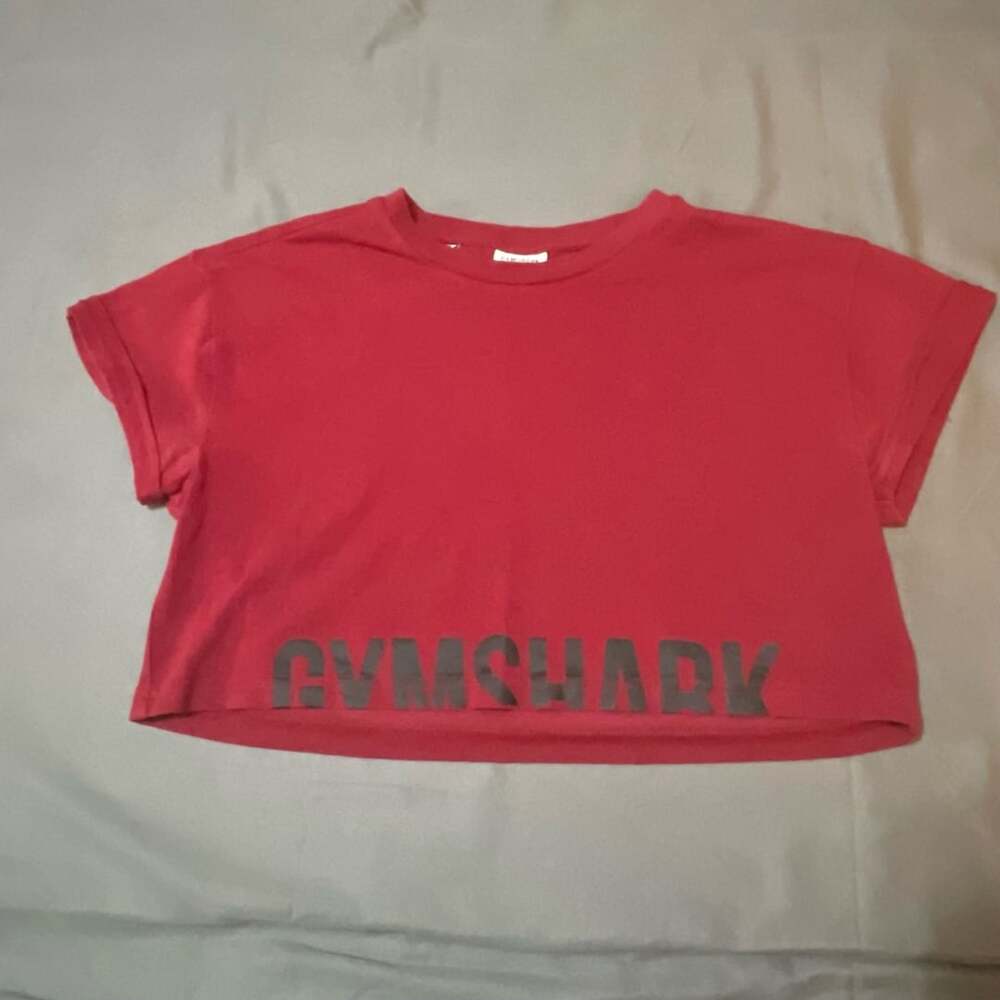 Gymshark Fraction Crop Top Size S Dark Ruby Red Short Sleeve Logo